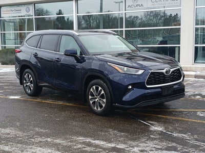 2022 Toyota Highlander XLE