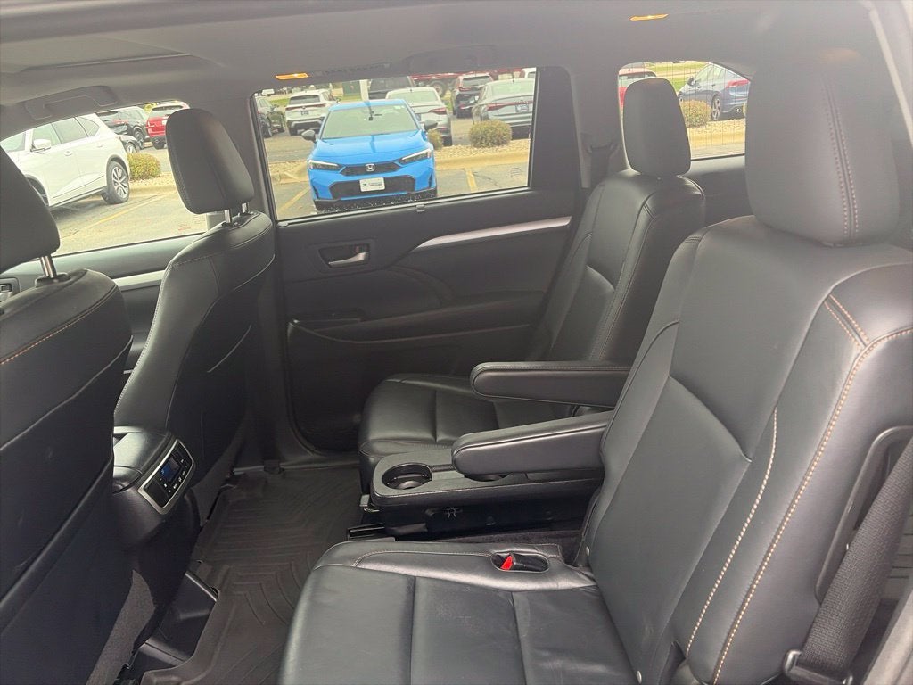 2016 Toyota Highlander XLE V6
