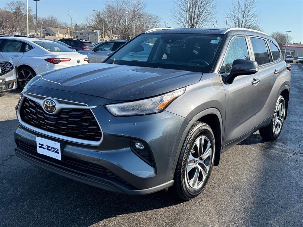 2023 Toyota Highlander L