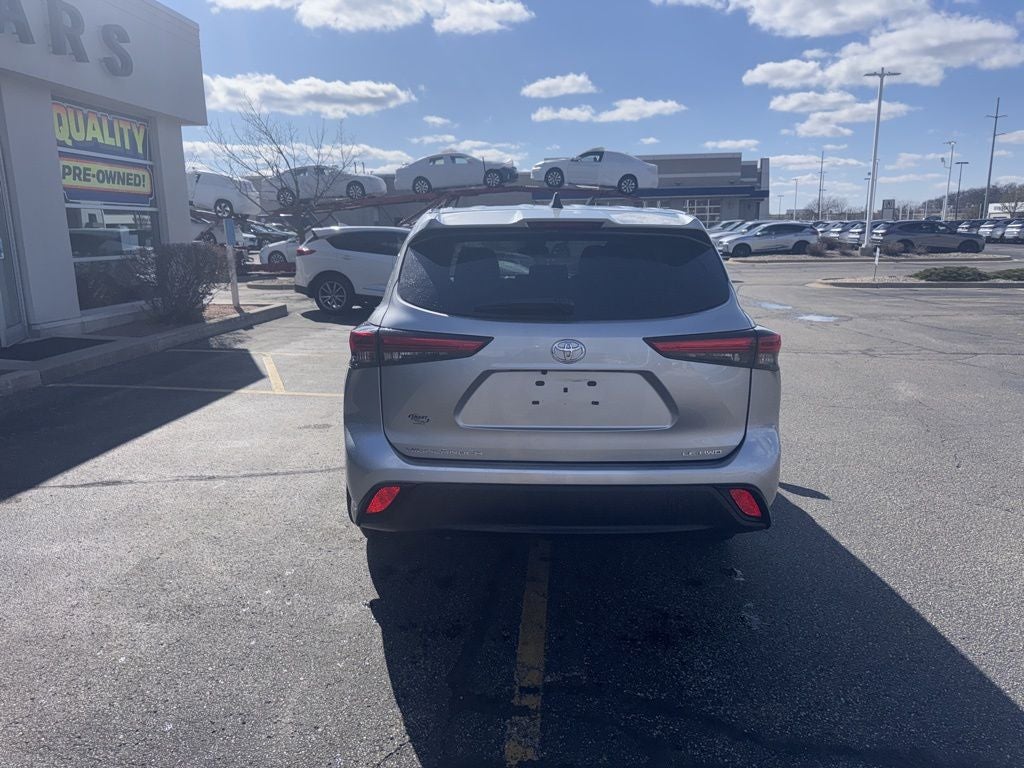 2023 Toyota Highlander LE