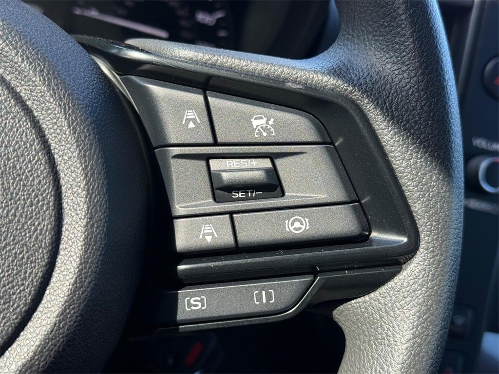 2025 Subaru Forester Base