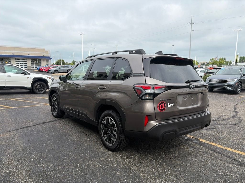 2025 Subaru Forester Premium