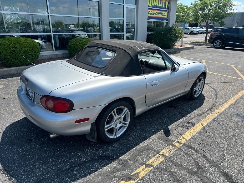 2004 Mazda Mazda Miata LS