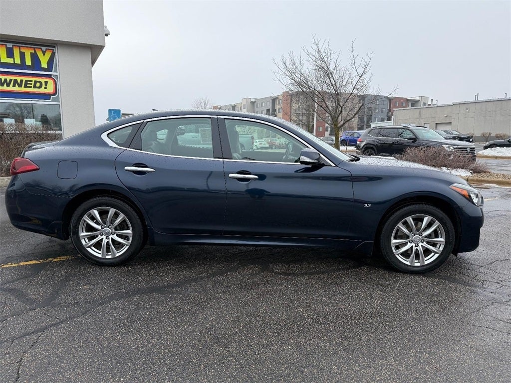 2015 INFINITI Q70 3.7X