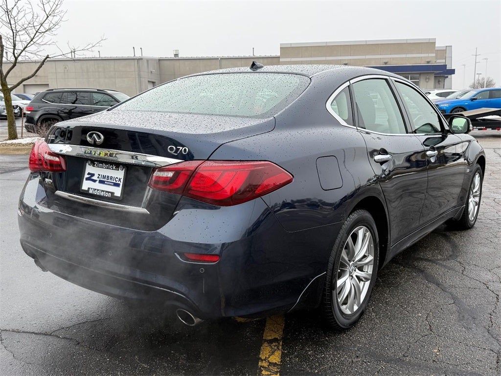 2015 INFINITI Q70 3.7X