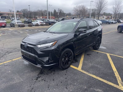 2023 Toyota RAV4 Hybrid SE