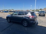2017 Toyota RAV4 Hybrid XLE