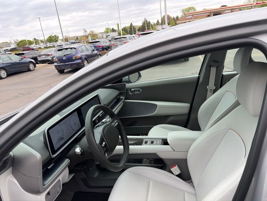 2024 Hyundai IONIQ 6 SEL