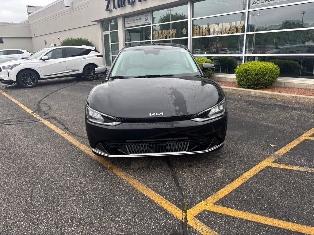 2024 Kia EV6 Wind