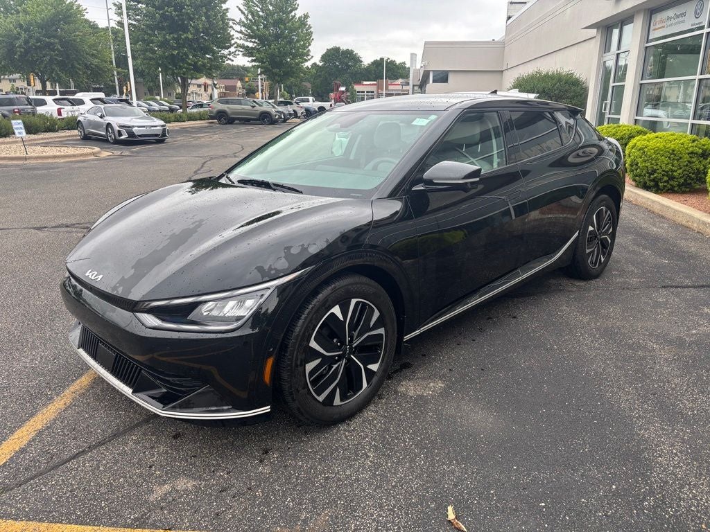 2024 Kia EV6 Wind