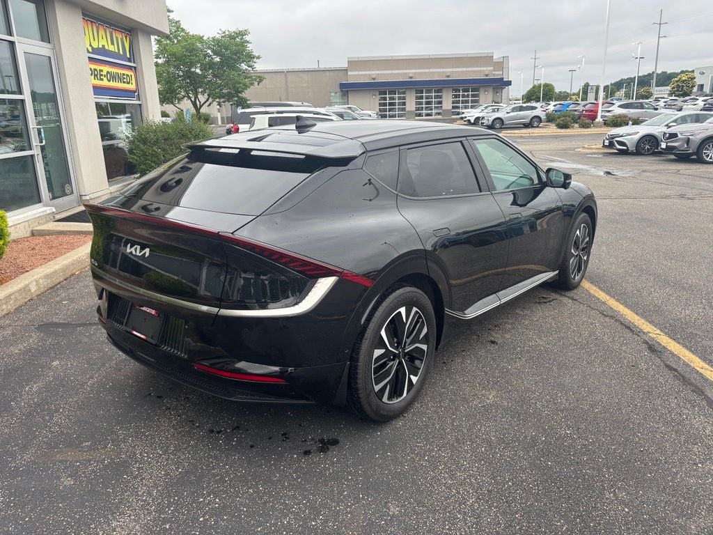 2024 Kia EV6 Wind