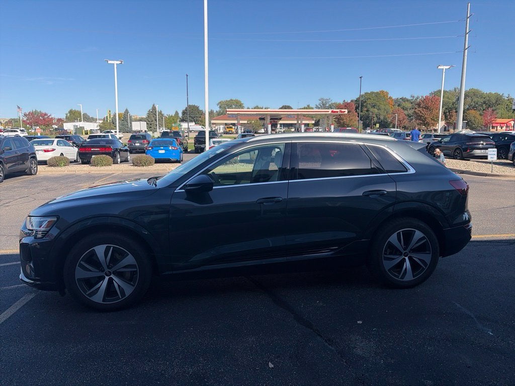 2024 Audi Q8 e-tron Premium Plus quattro