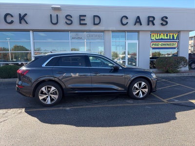 2024 Audi Q8 e-tron Premium Plus quattro