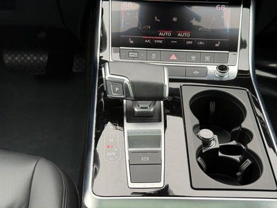 2023 Audi Q7 45 Premium quattro
