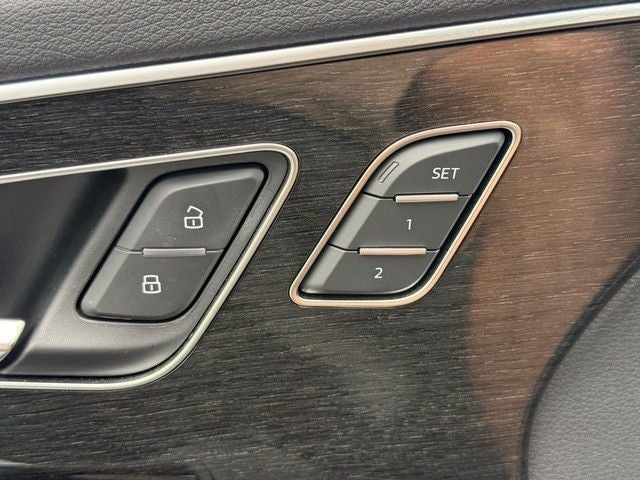 2023 Audi Q7 45 Premium quattro