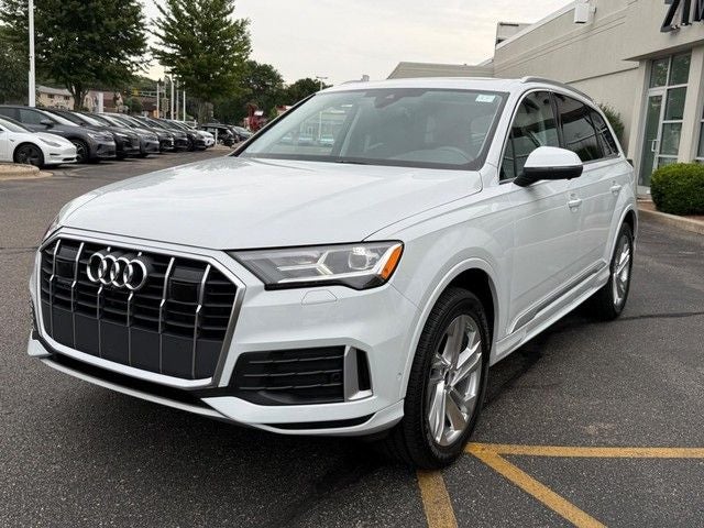 2023 Audi Q7 45 Premium quattro