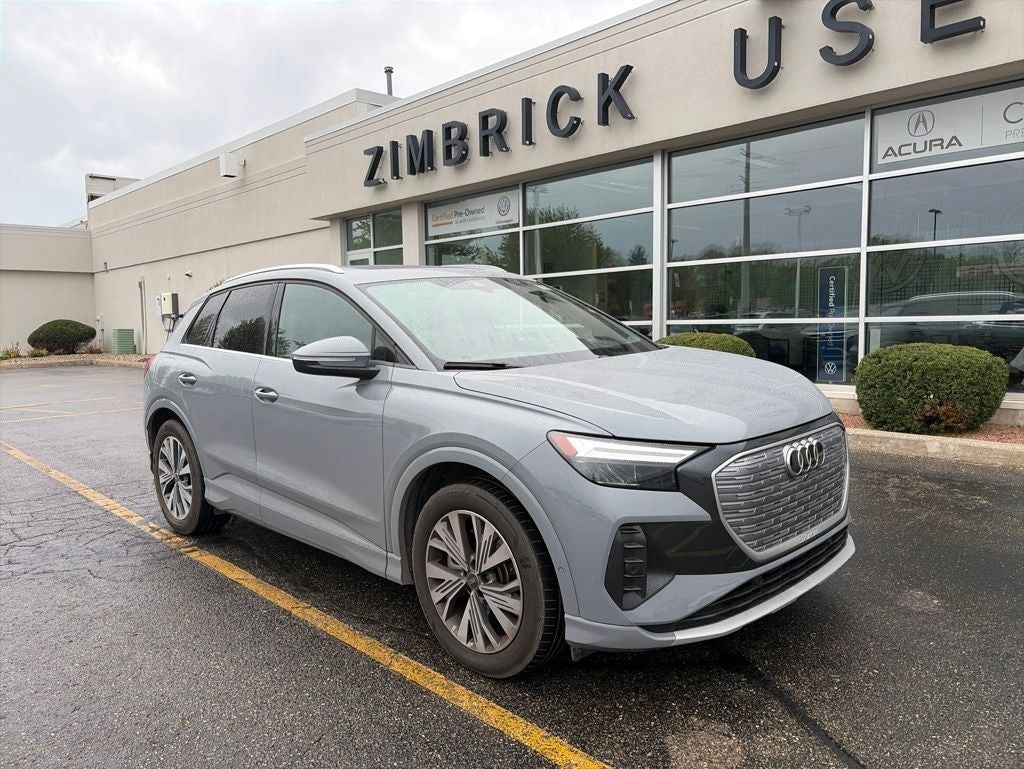 Used 2023 Audi Q4 e-tron Premium Plus with VIN WA1BCBFZXPP021287 for sale in Middleton, WI