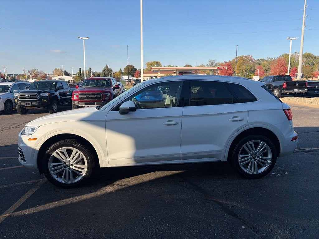 2020 Audi Q5 45 Premium Plus quattro