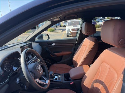 2023 Audi Q5 45 S line Premium quattro