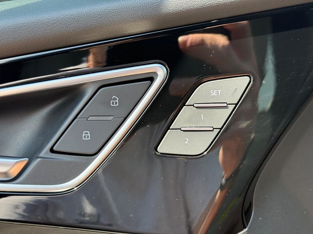 2024 Audi Q4 e-tron Premium Plus quattro
