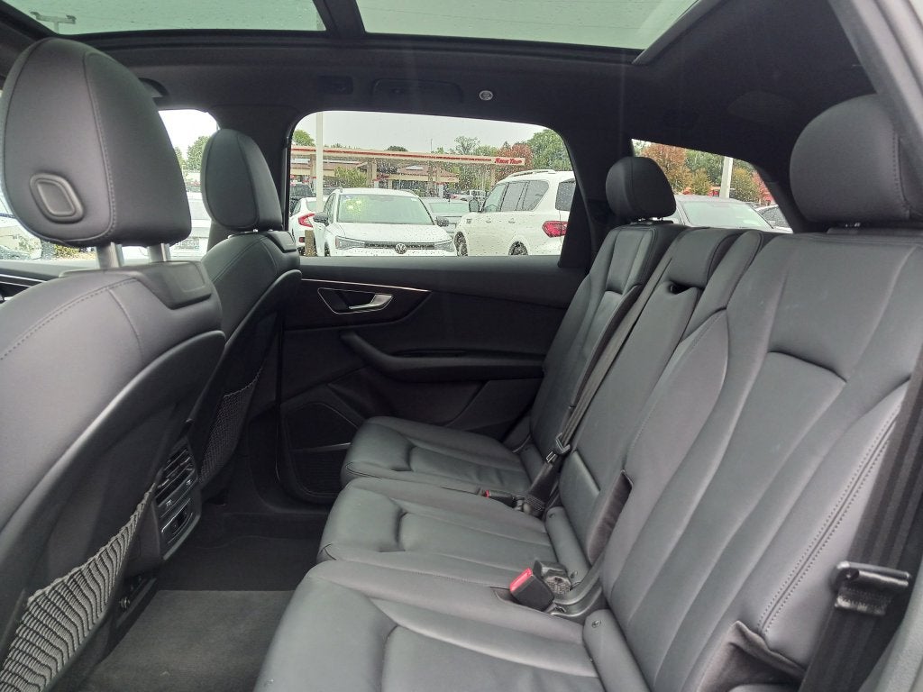 2022 Audi Q7 55 Premium Plus quattro