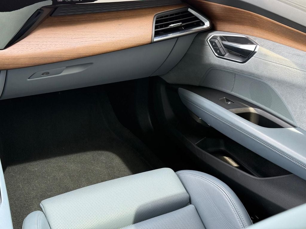2023 Audi e-tron GT Prestige quattro