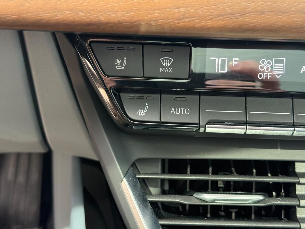 2023 Audi e-tron GT Prestige quattro