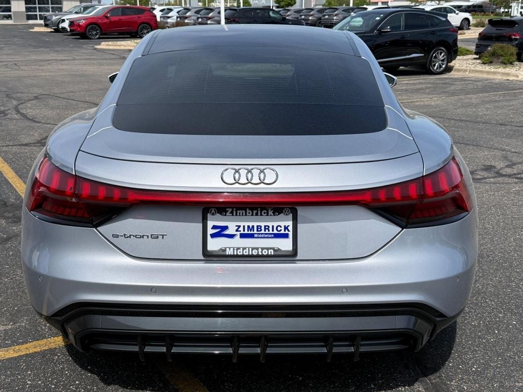 2023 Audi e-tron GT Prestige quattro