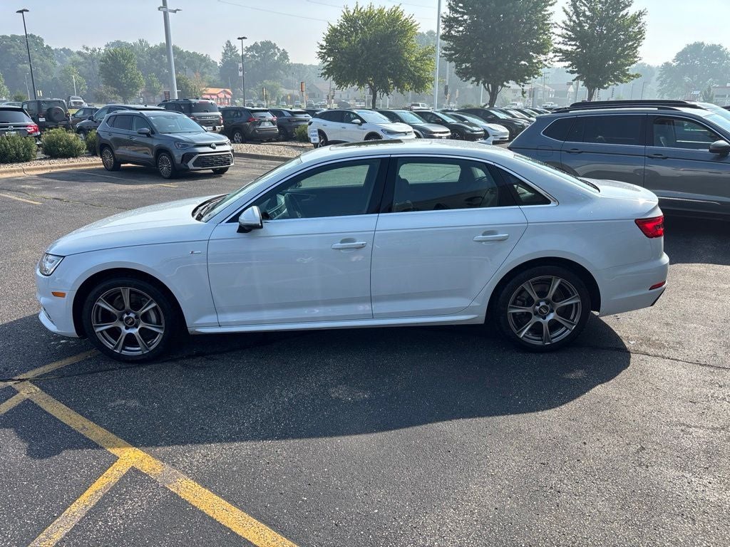 2017 Audi A4 2.0T Prestige quattro