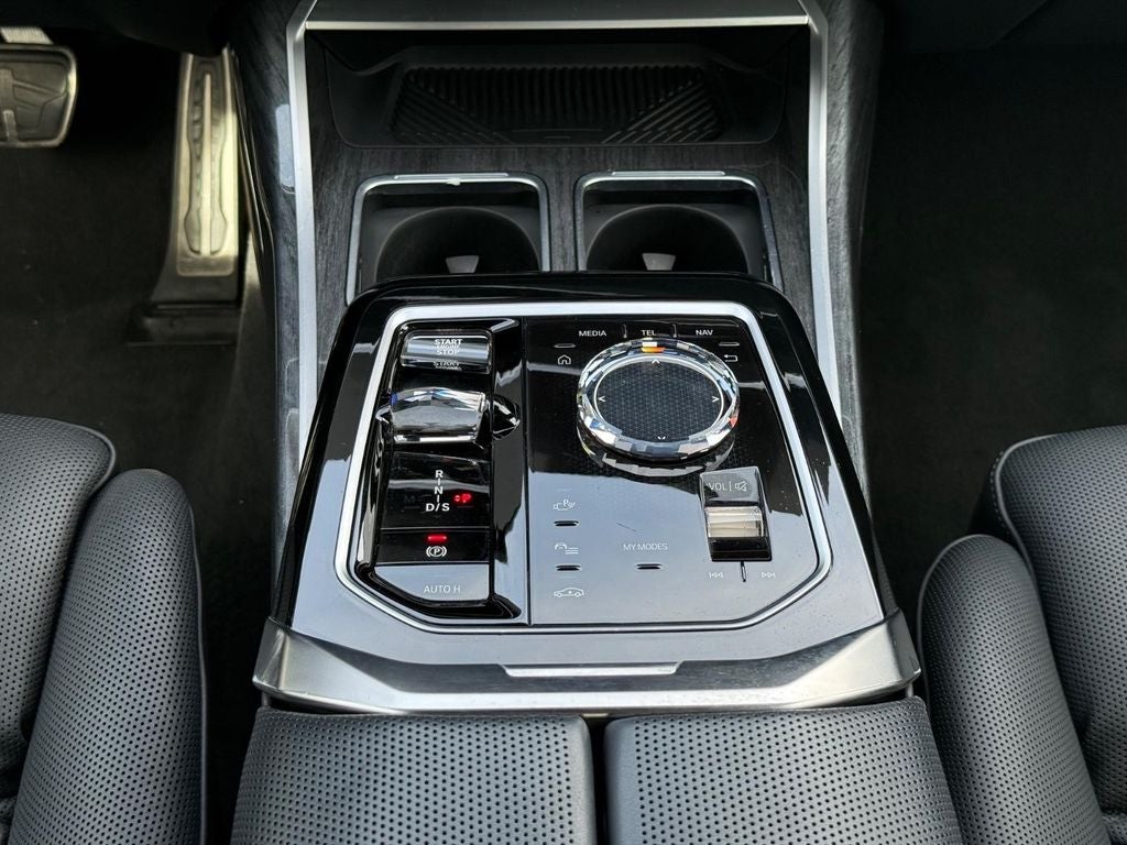 2023 BMW 7 Series 760i xDrive