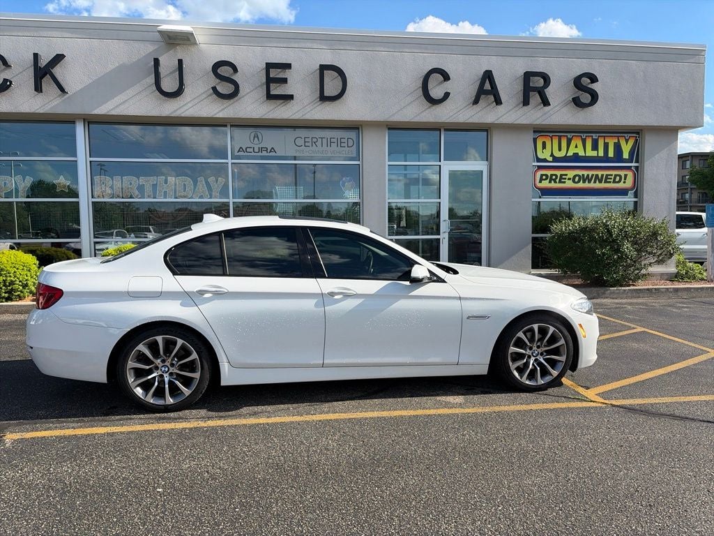 2016 BMW 5 Series 528i xDrive