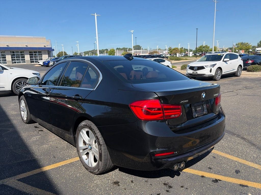 2018 BMW 3 Series 330i xDrive