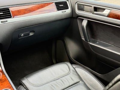2014 Volkswagen Touareg V6 TDI Lux