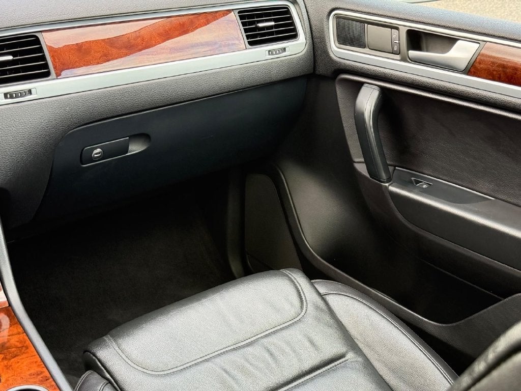 2014 Volkswagen Touareg V6 TDI Lux