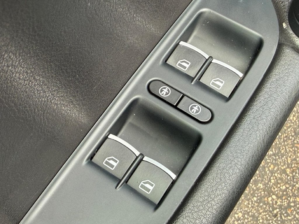 2014 Volkswagen Touareg V6 TDI Lux