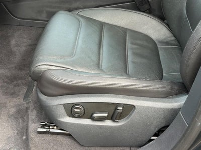 2014 Volkswagen Touareg V6 TDI Lux