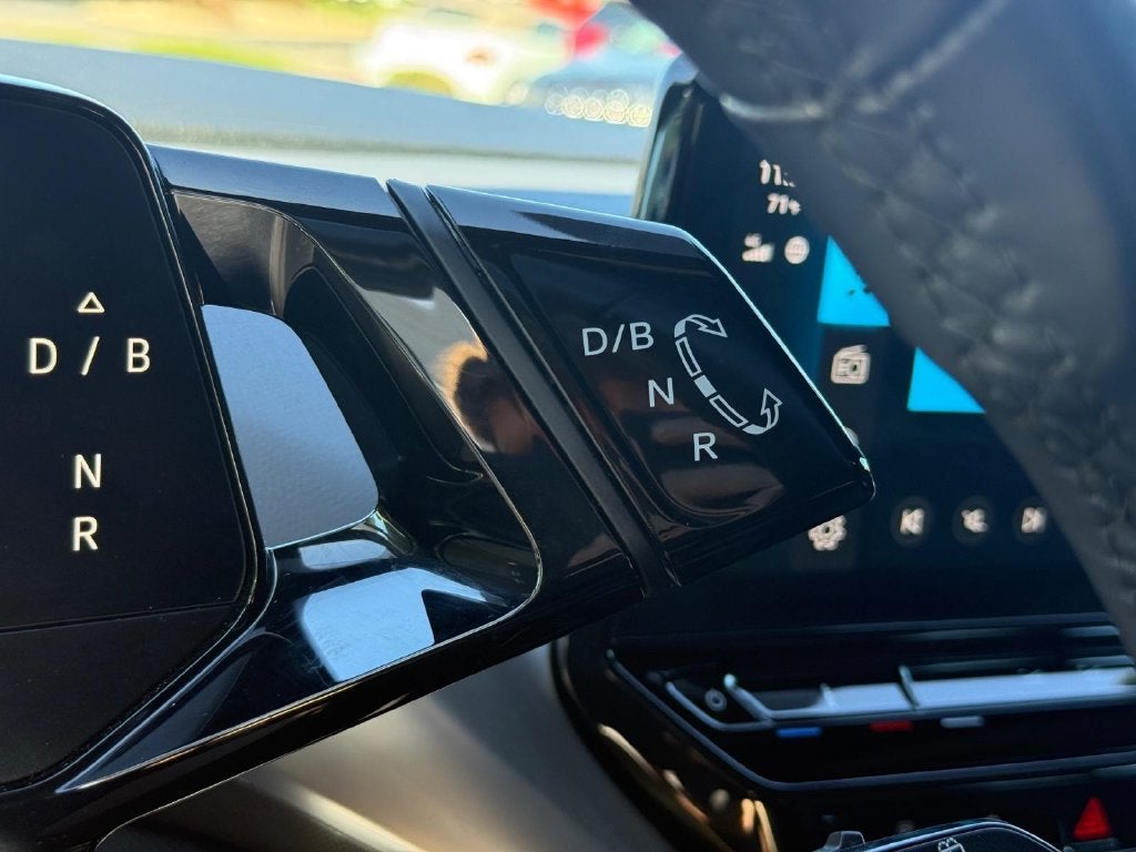 2022 Volkswagen ID.4 Pro