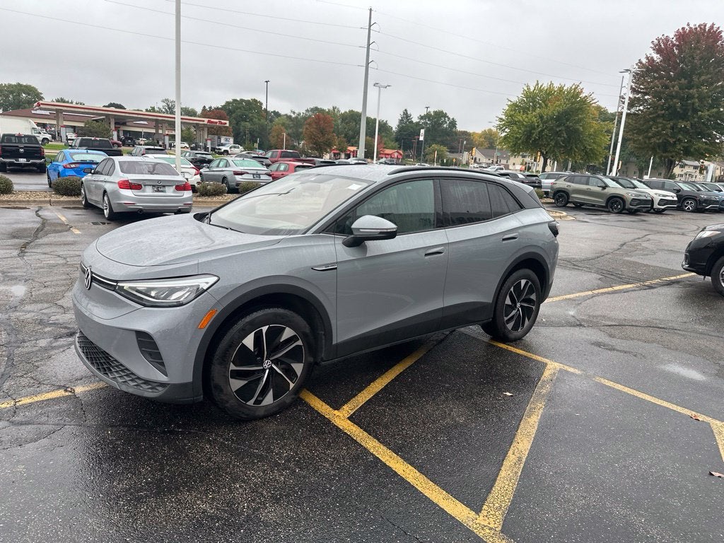 2022 Volkswagen ID.4 Pro