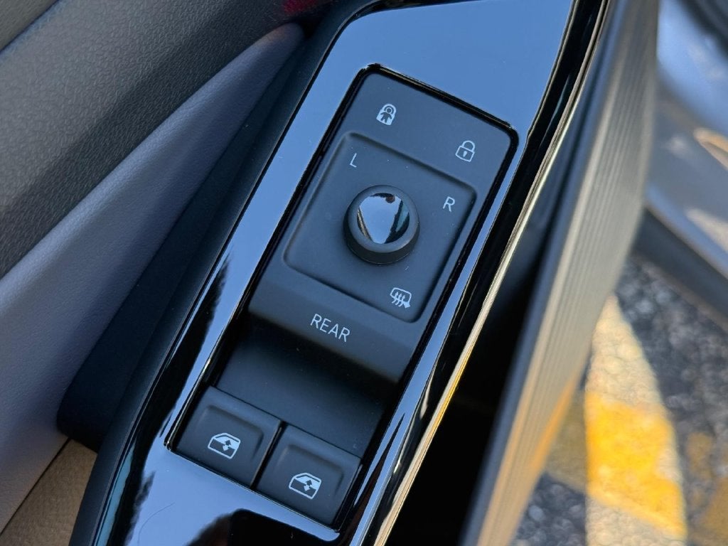 2022 Volkswagen ID.4 Pro