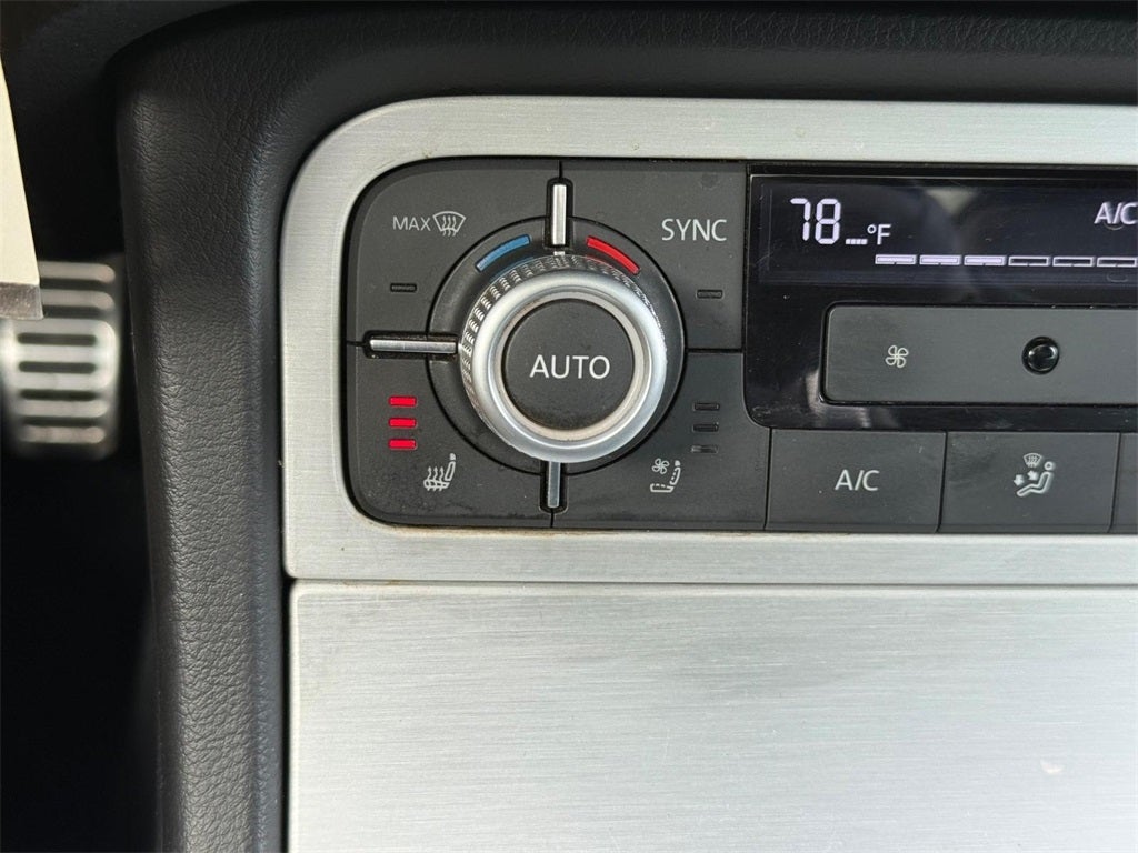 2017 Volkswagen Touareg V6 4Motion