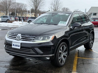 2017 Volkswagen Touareg V6 4Motion