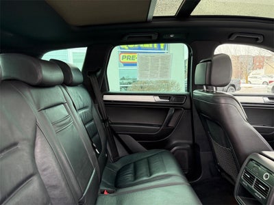 2017 Volkswagen Touareg V6 4Motion