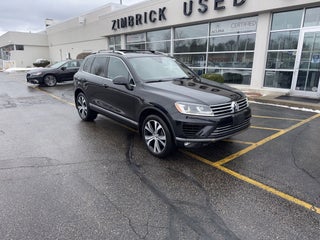 2017 Volkswagen Touareg V6 4Motion