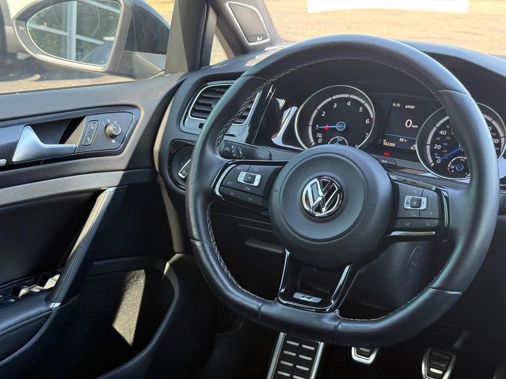 2017 Volkswagen Golf R DCC & Navigation 4Motion 4Motion