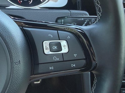 2017 Volkswagen Golf R DCC & Navigation 4Motion 4Motion